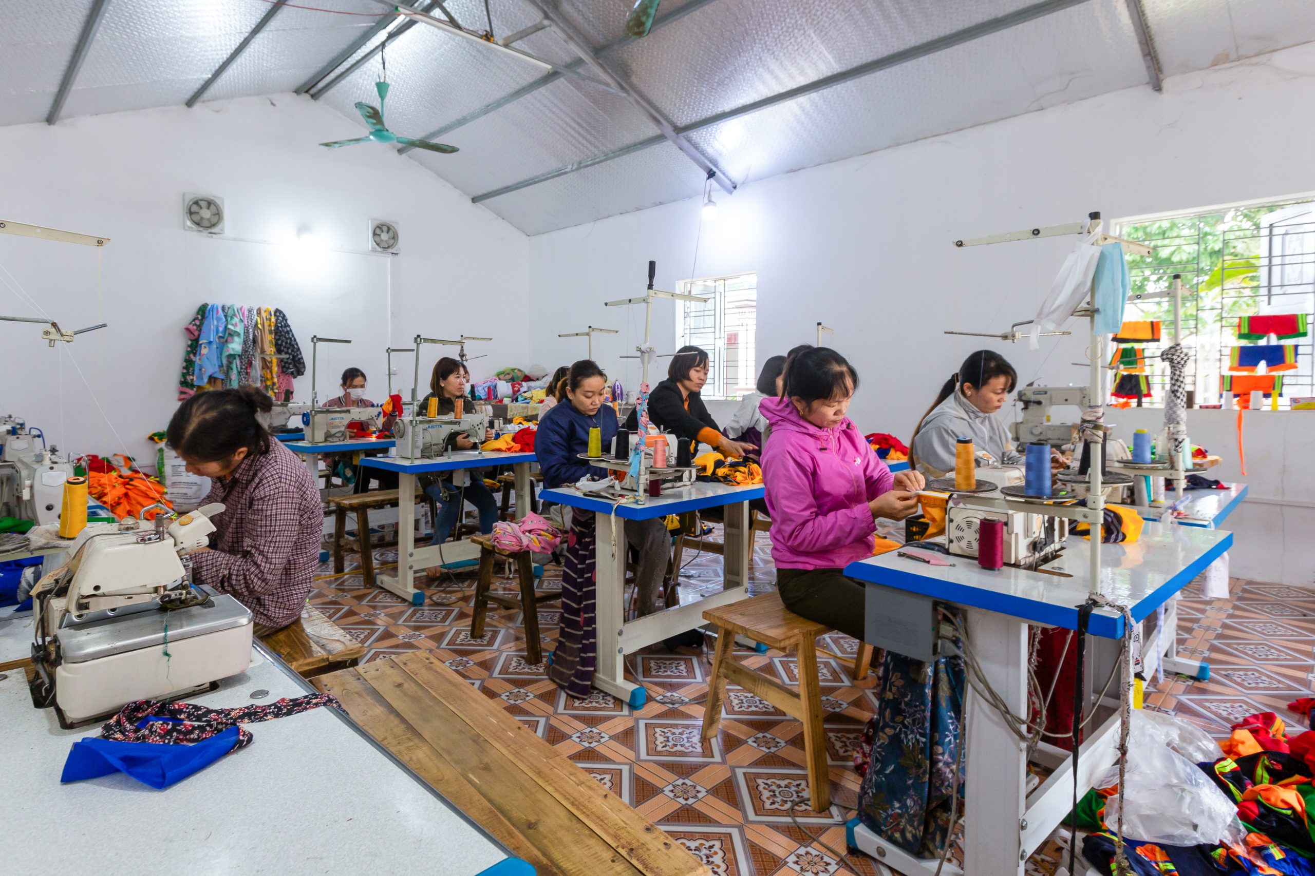 Cuc Phuong Tailoring Cooperative, value chain livelihood model, in Nho Quan District, Ninh Binh Province. Credit: Minh Nguyen